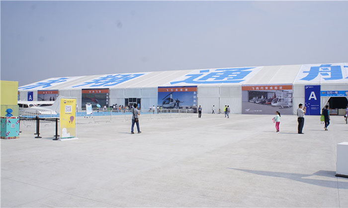 使用大型活動篷房需要辦理哪些審批手續(xù)？